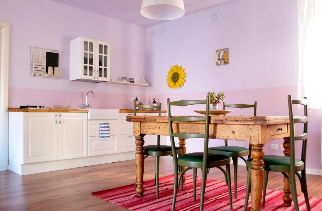 B&B Mario & Mario Trezzo Tinella Δωμάτιο φωτογραφία